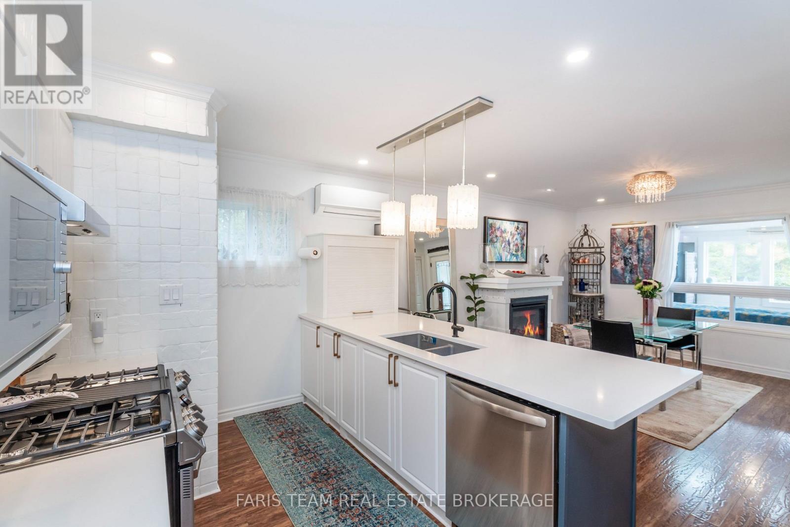 83 King Road, Tay, Ontario  L0K 2C0 - Photo 7 - S12572592