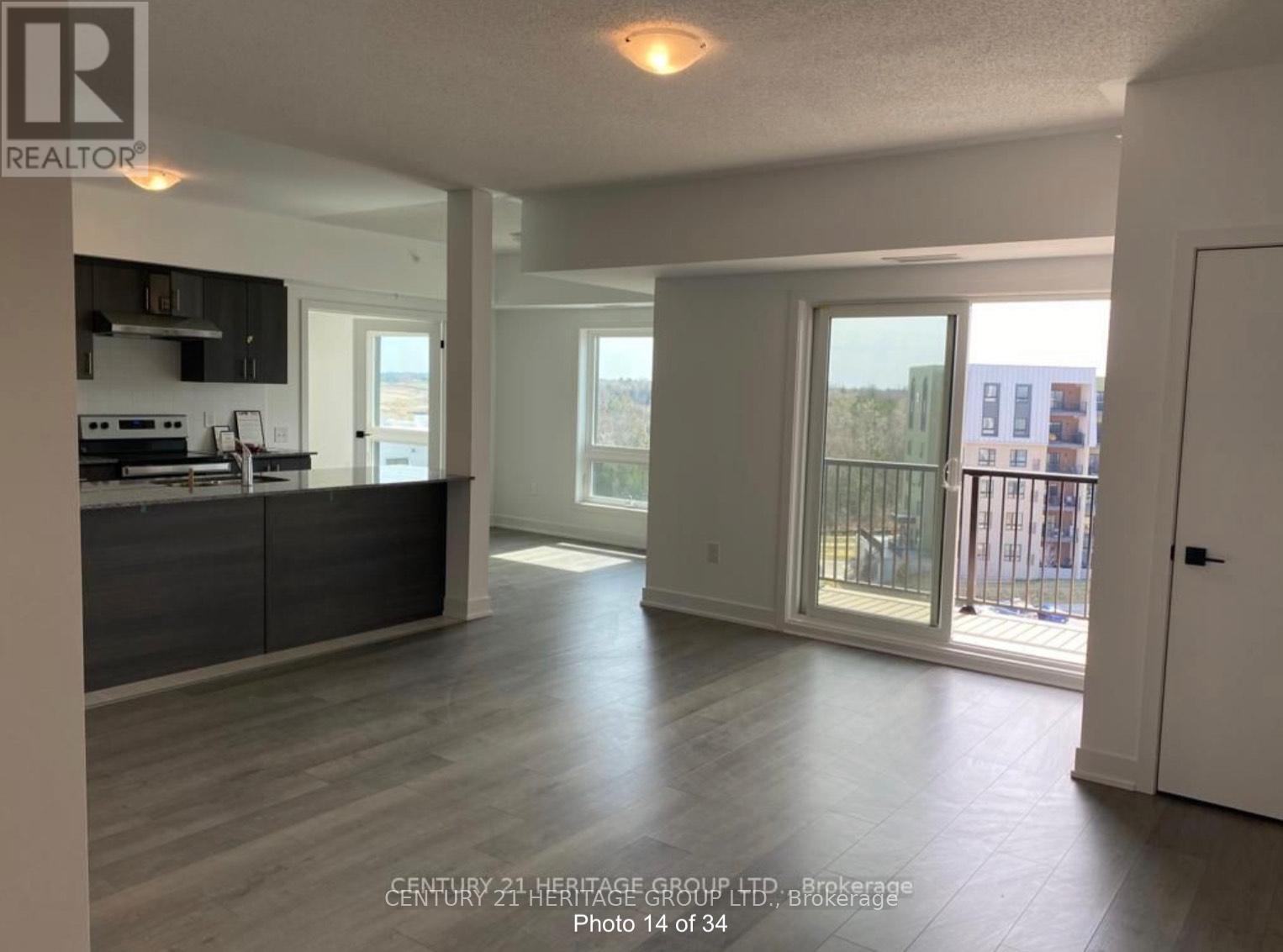 501 - 4 Spice Way, Barrie, Ontario  M9J 0M2 - Photo 7 - S12635406