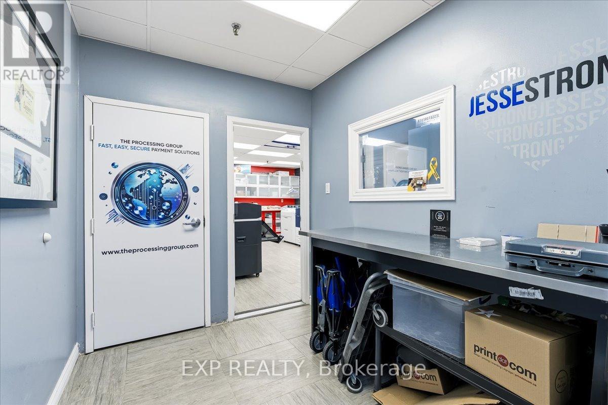 14 - 470 North Rivermede Road, Vaughan, Ontario  L4K 3R8 - Photo 7 - N12638238