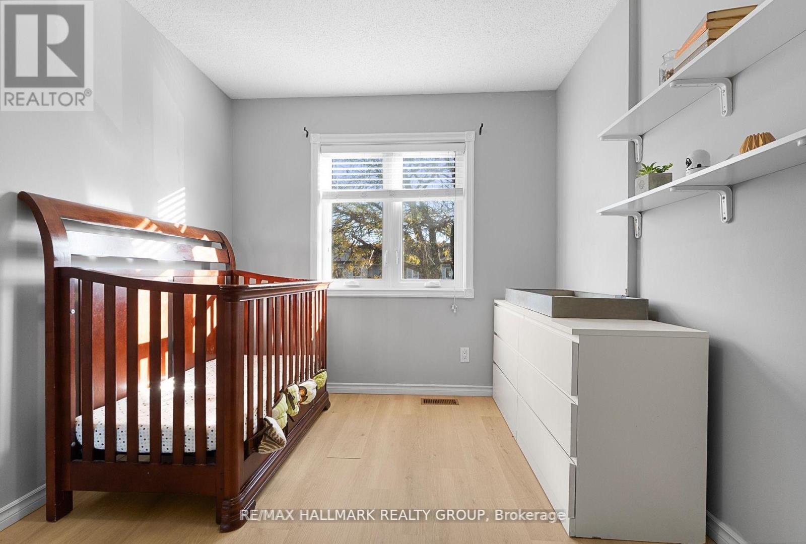 93 Cedarock Drive, Ottawa, Ontario  K2M 2H5 - Photo 17 - X12638246