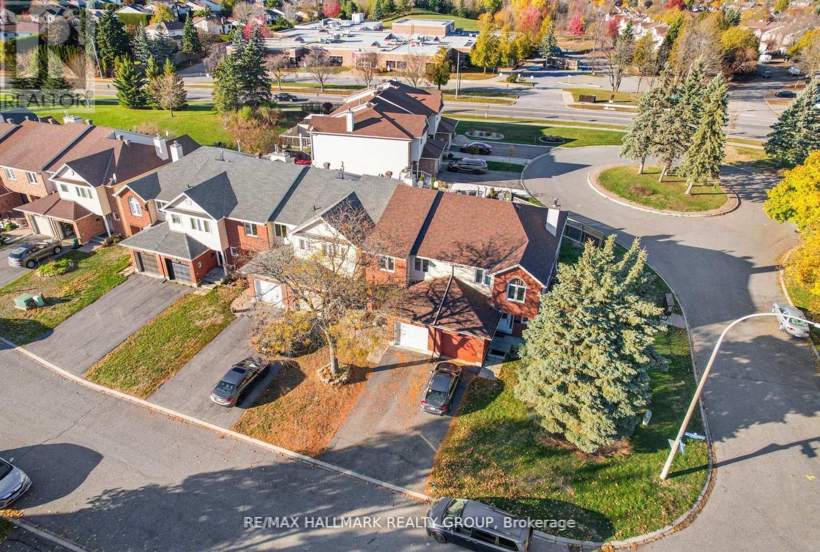 93 Cedarock Drive, Ottawa, Ontario  K2M 2H5 - Photo 30 - X12638246