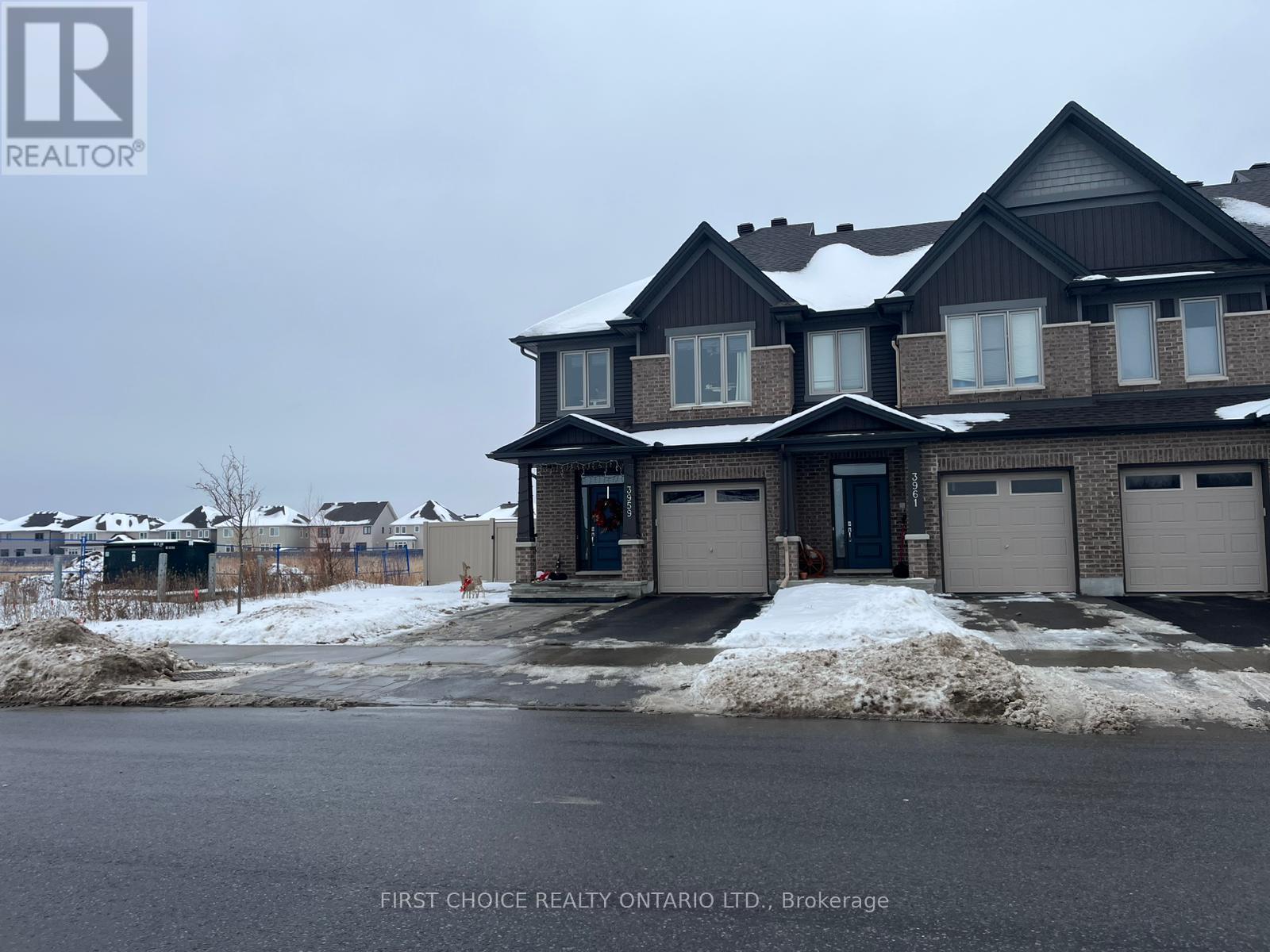 3961 KELLY FARM DRIVE, Ottawa, Ontario