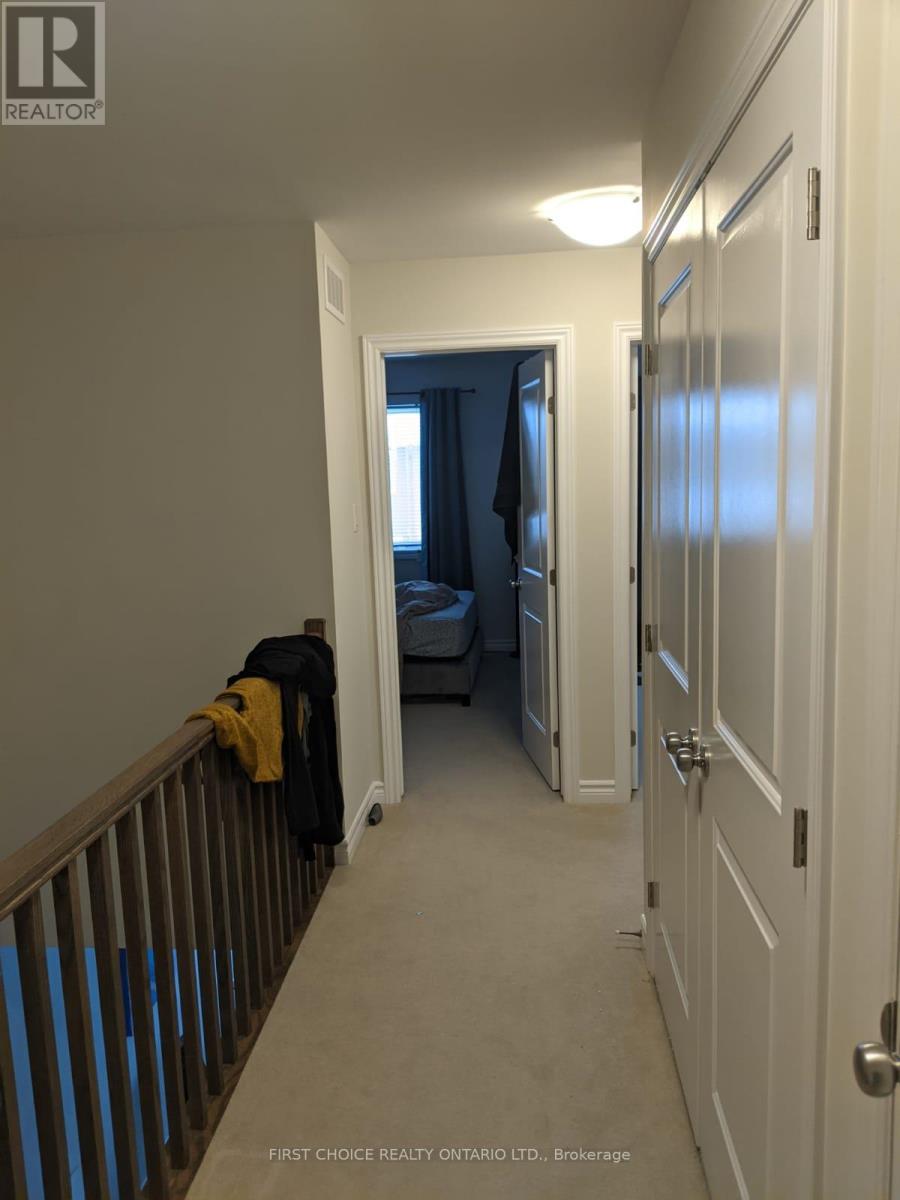 3961 Kelly Farm Drive, Ottawa, Ontario  K1T 0R7 - Photo 16 - X12638292