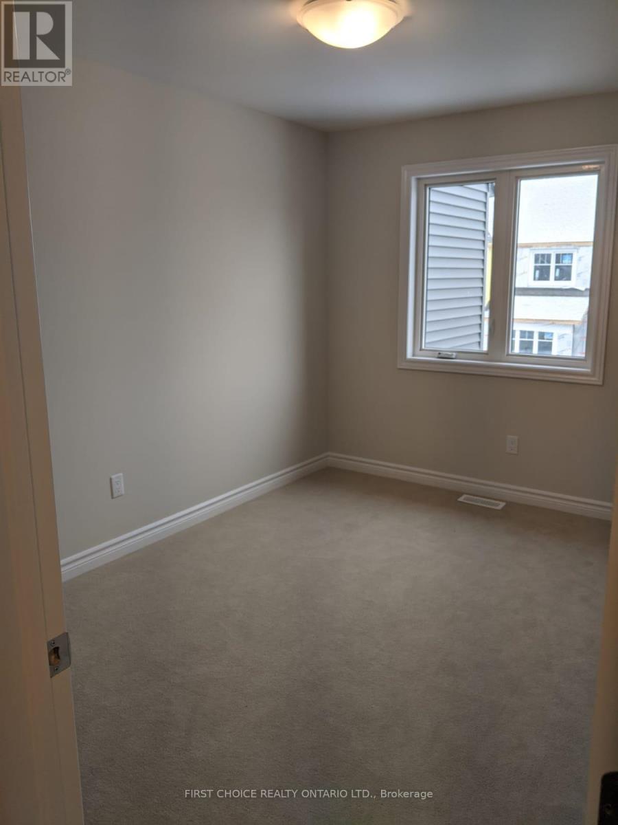 3961 Kelly Farm Drive, Ottawa, Ontario  K1T 0R7 - Photo 22 - X12638292