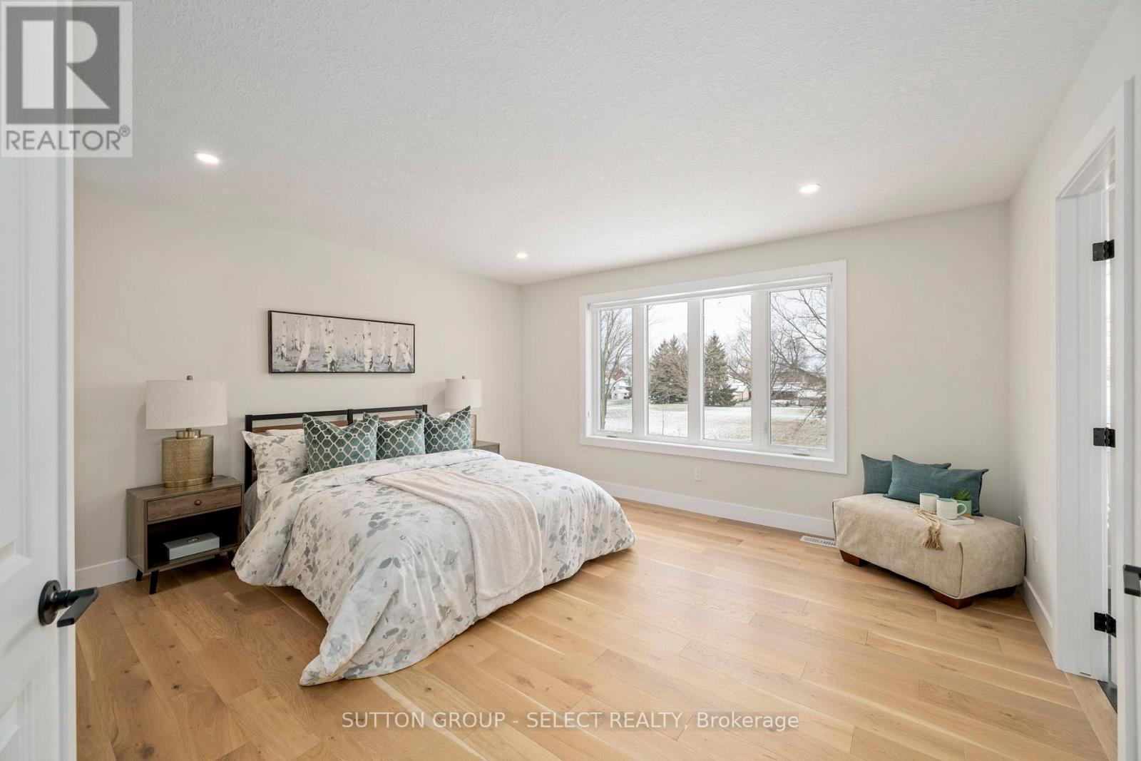 50 Royal Crescent, Southwold, Ontario  N5P 0G5 - Photo 20 - X12638240