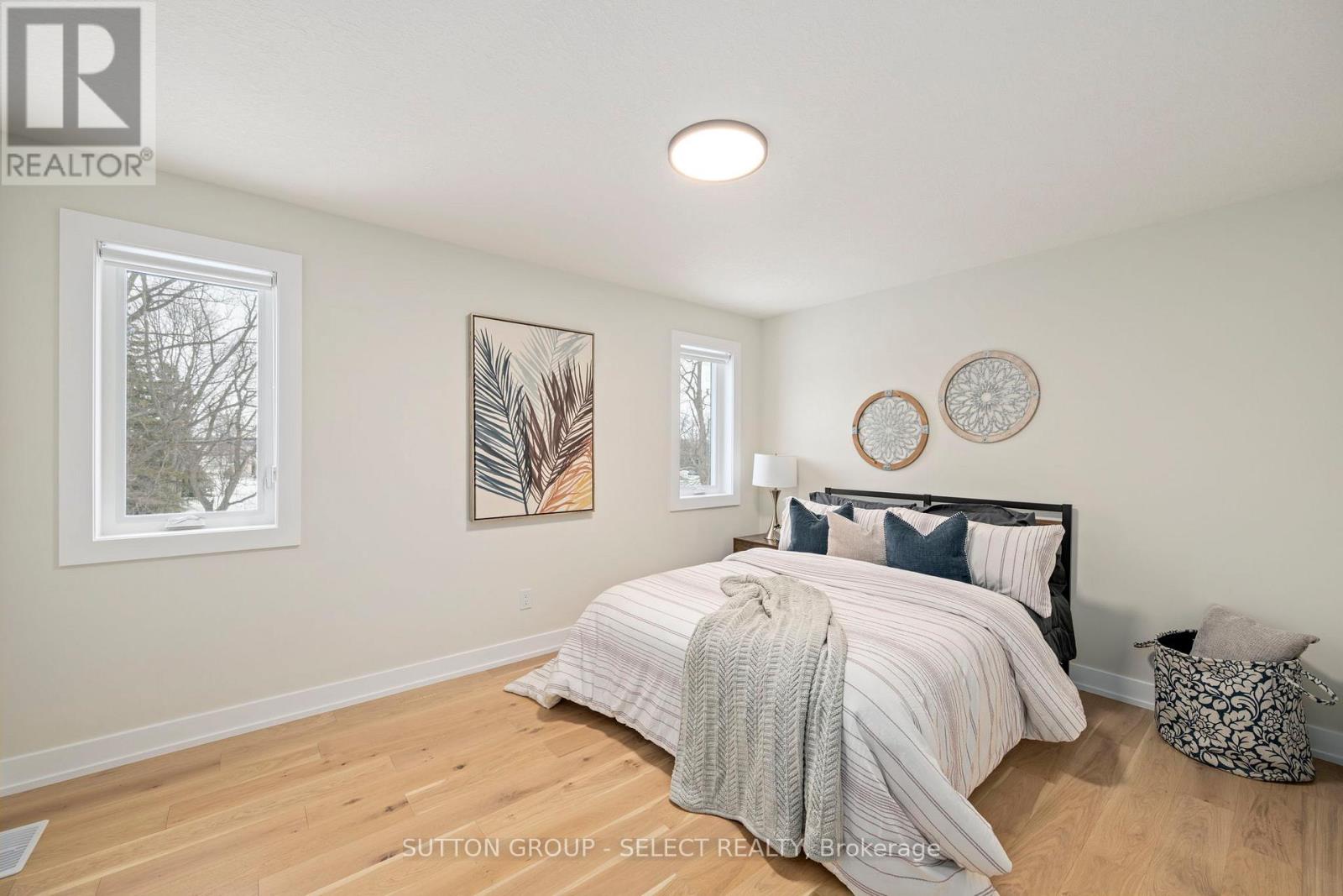 50 Royal Crescent, Southwold, Ontario  N5P 0G5 - Photo 30 - X12638240