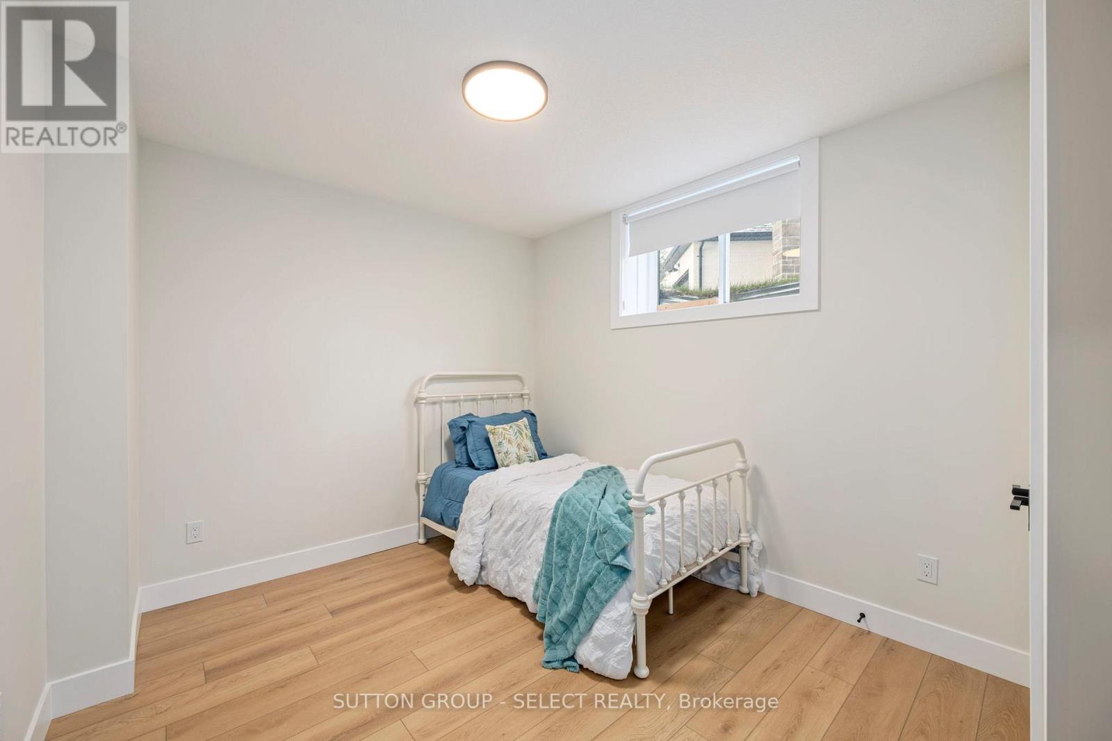 50 Royal Crescent, Southwold, Ontario  N5P 0G5 - Photo 41 - X12638240