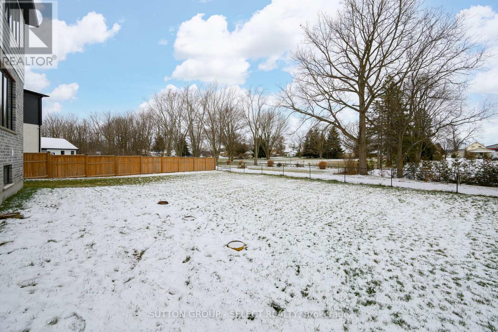 50 Royal Crescent, Southwold, Ontario  N5P 0G5 - Photo 47 - X12638240