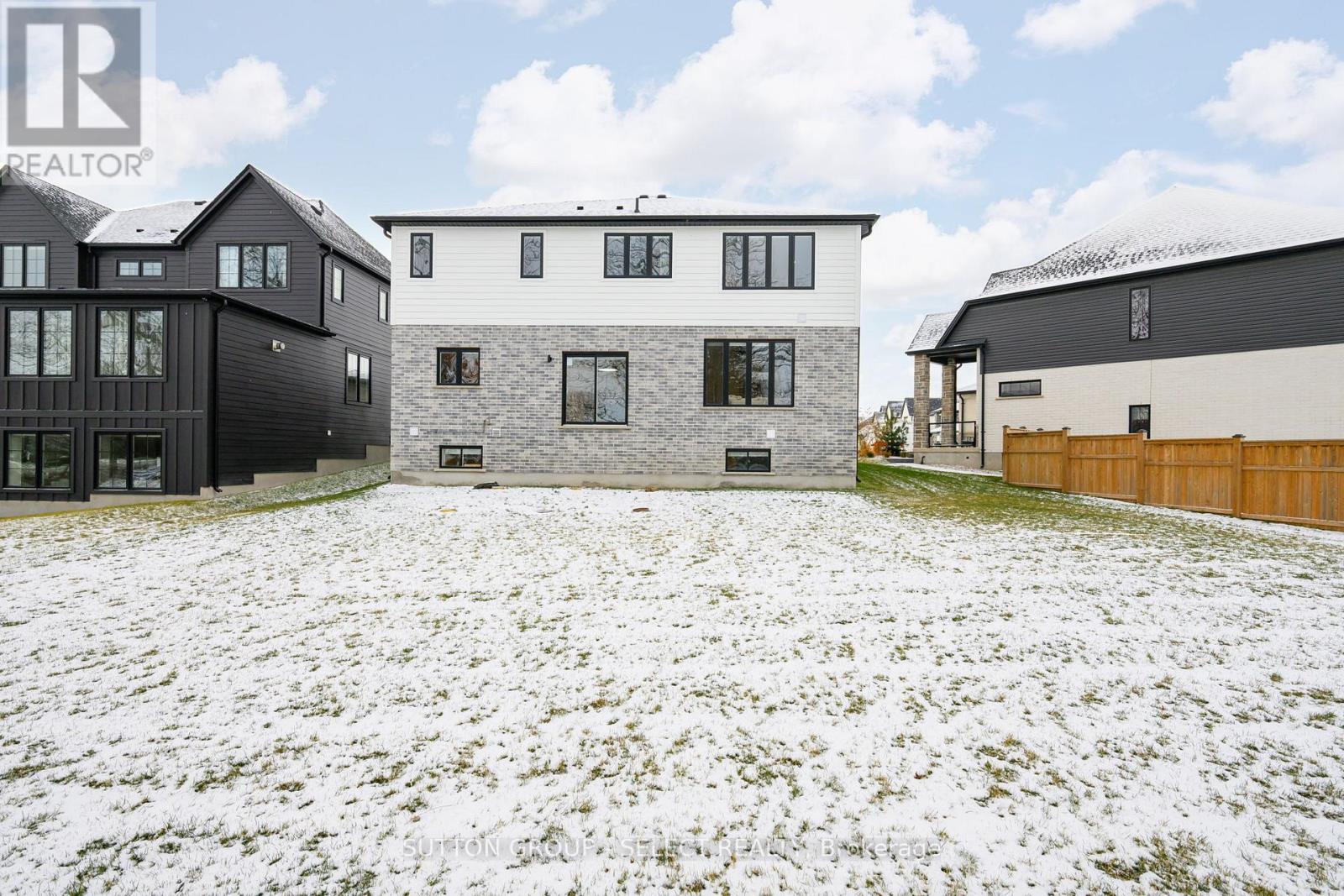 50 Royal Crescent, Southwold, Ontario  N5P 0G5 - Photo 48 - X12638240