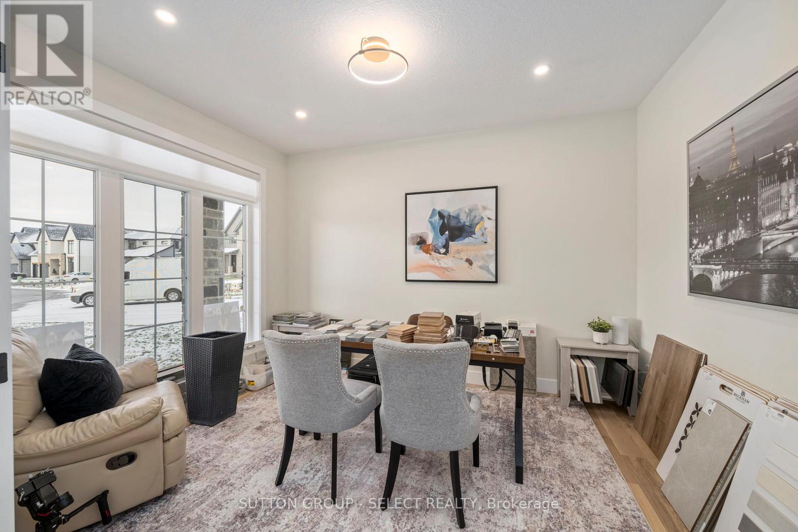 50 Royal Crescent, Southwold, Ontario  N5P 0G5 - Photo 5 - X12638240