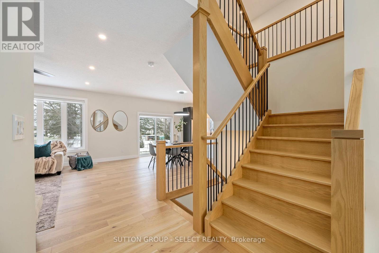 50 Royal Crescent, Southwold, Ontario  N5P 0G5 - Photo 7 - X12638240