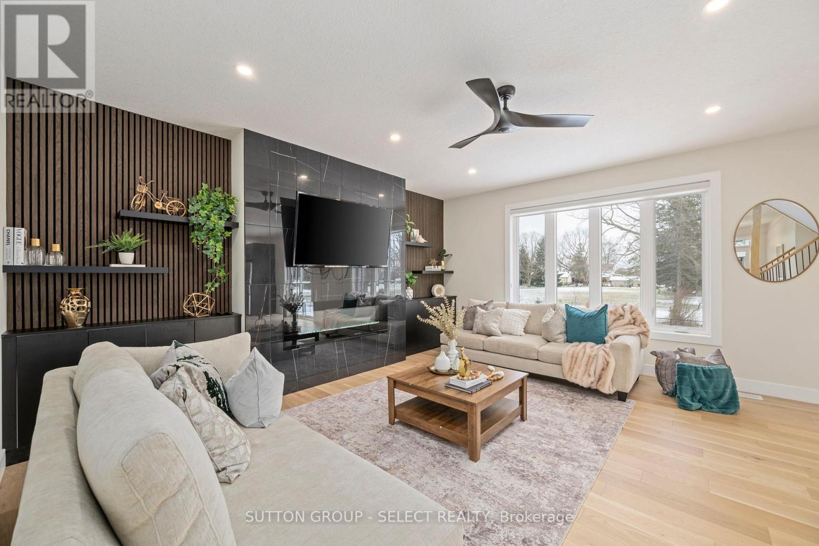 50 Royal Crescent, Southwold, Ontario  N5P 0G5 - Photo 9 - X12638240