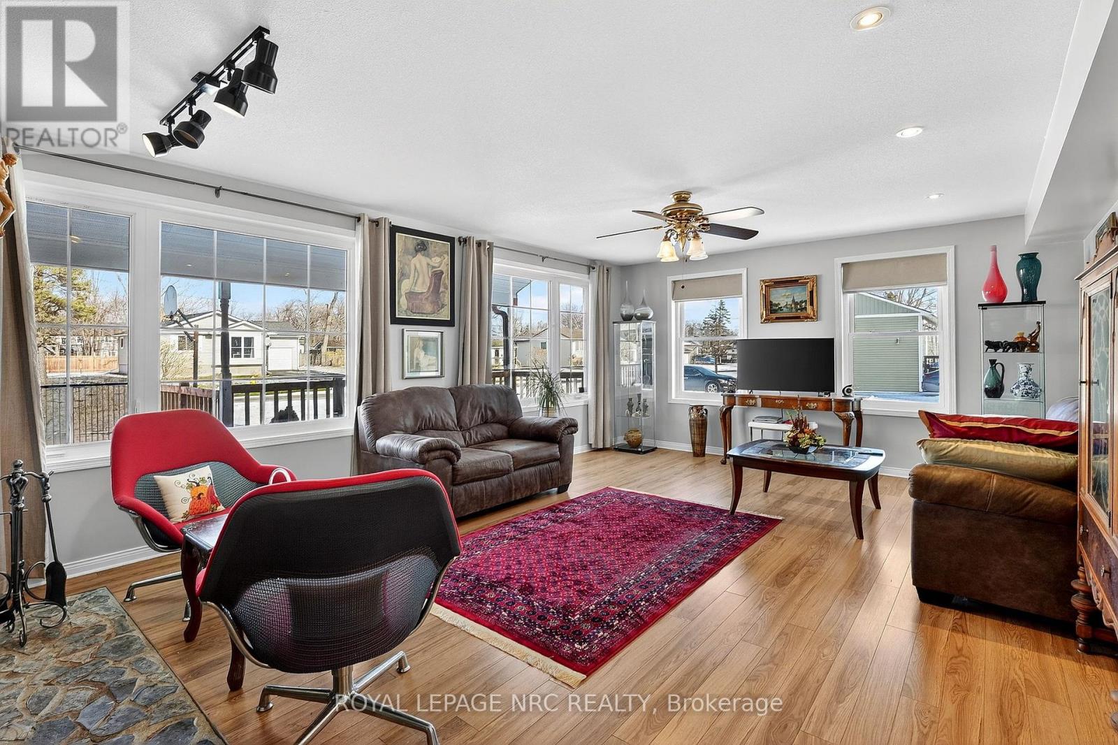 3205 Poplar Avenue, Fort Erie, Ontario  L0S 1N0 - Photo 13 - X12638342