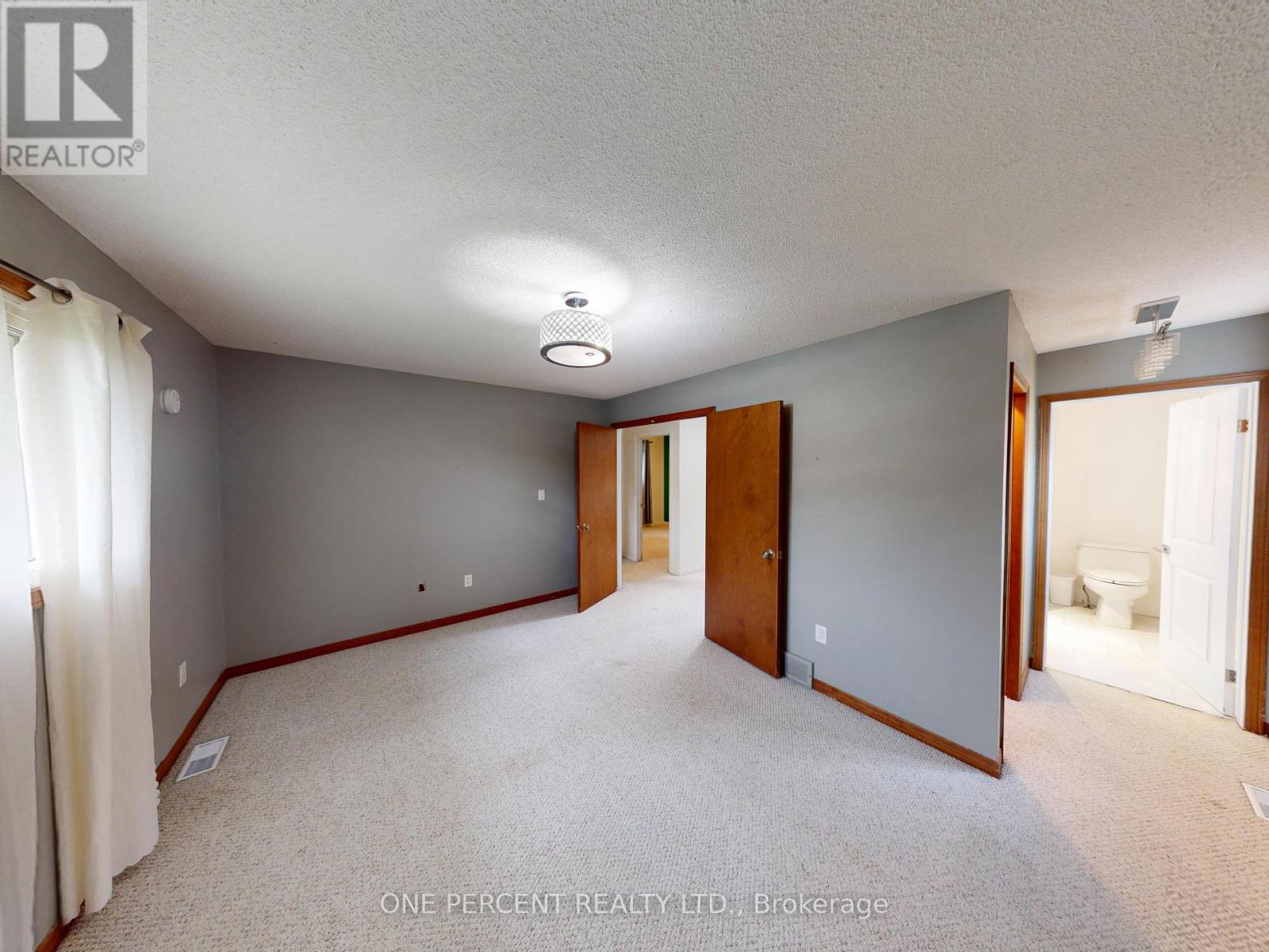 7428 Petrullo Court, Niagara Falls, Ontario  L2H 2K4 - Photo 9 - X12535300