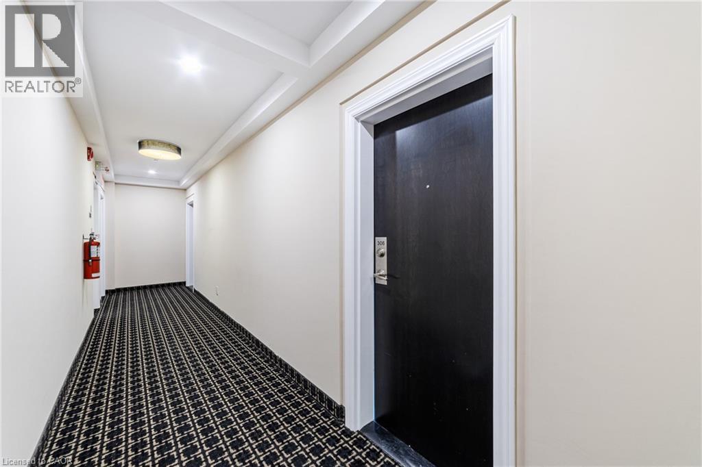 2326 Taunton Road Unit# 306, Oakville, Ontario  L6H 0L3 - Photo 3 - 40778220