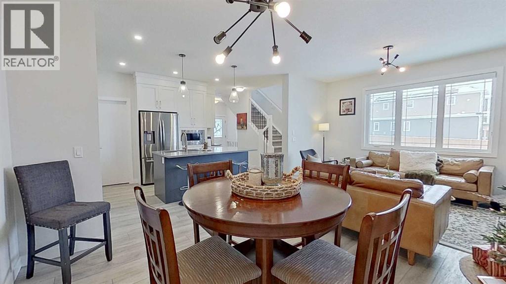 184 Emberside Place, Cochrane, Alberta  T4C 3B1 - Photo 11 - A2274583