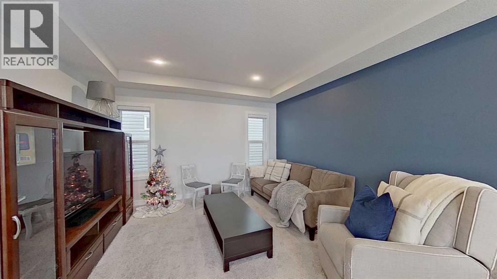 184 Emberside Place, Cochrane, Alberta  T4C 3B1 - Photo 15 - A2274583