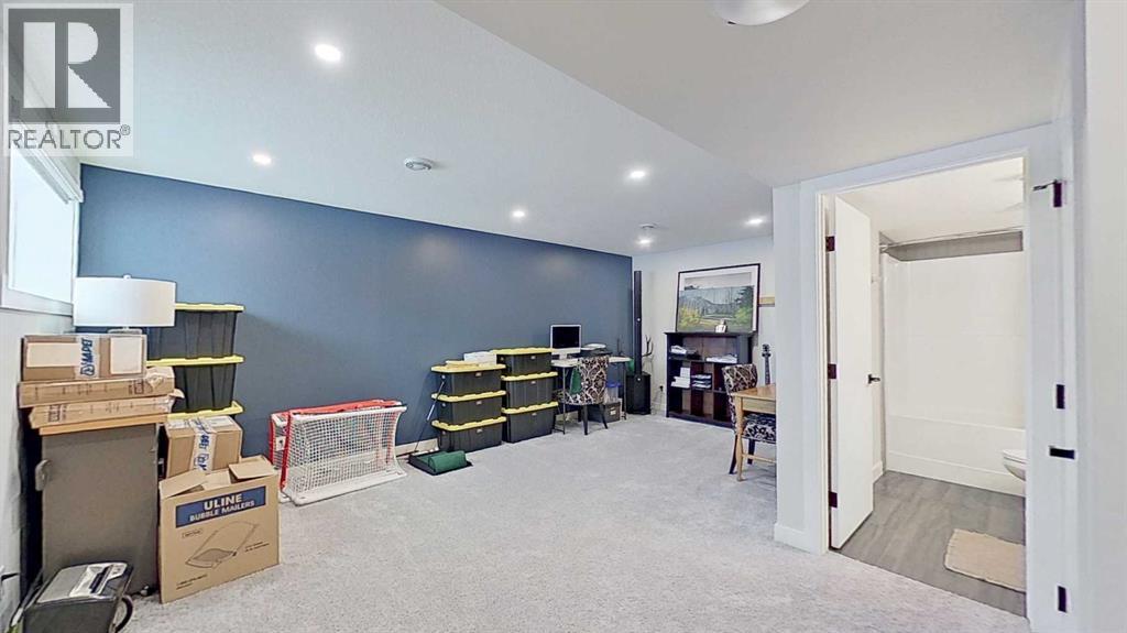 184 Emberside Place, Cochrane, Alberta  T4C 3B1 - Photo 31 - A2274583