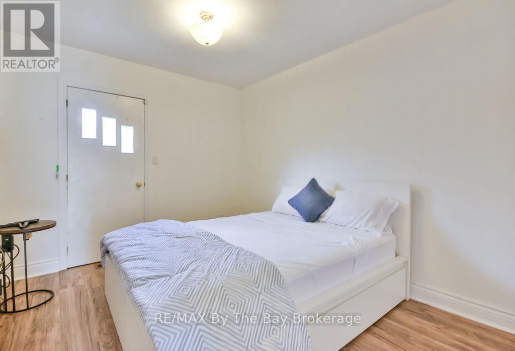 3 - 1067 Mosley Street, Wasaga Beach, Ontario L9Z 2G7 - Photo 15 - S12638356