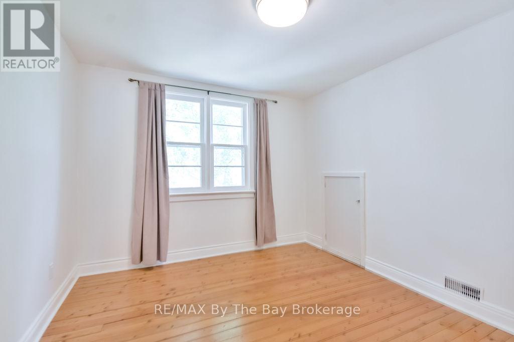 3 - 1067 Mosley Street, Wasaga Beach, Ontario L9Z 2G7 - Photo 16 - S12638356