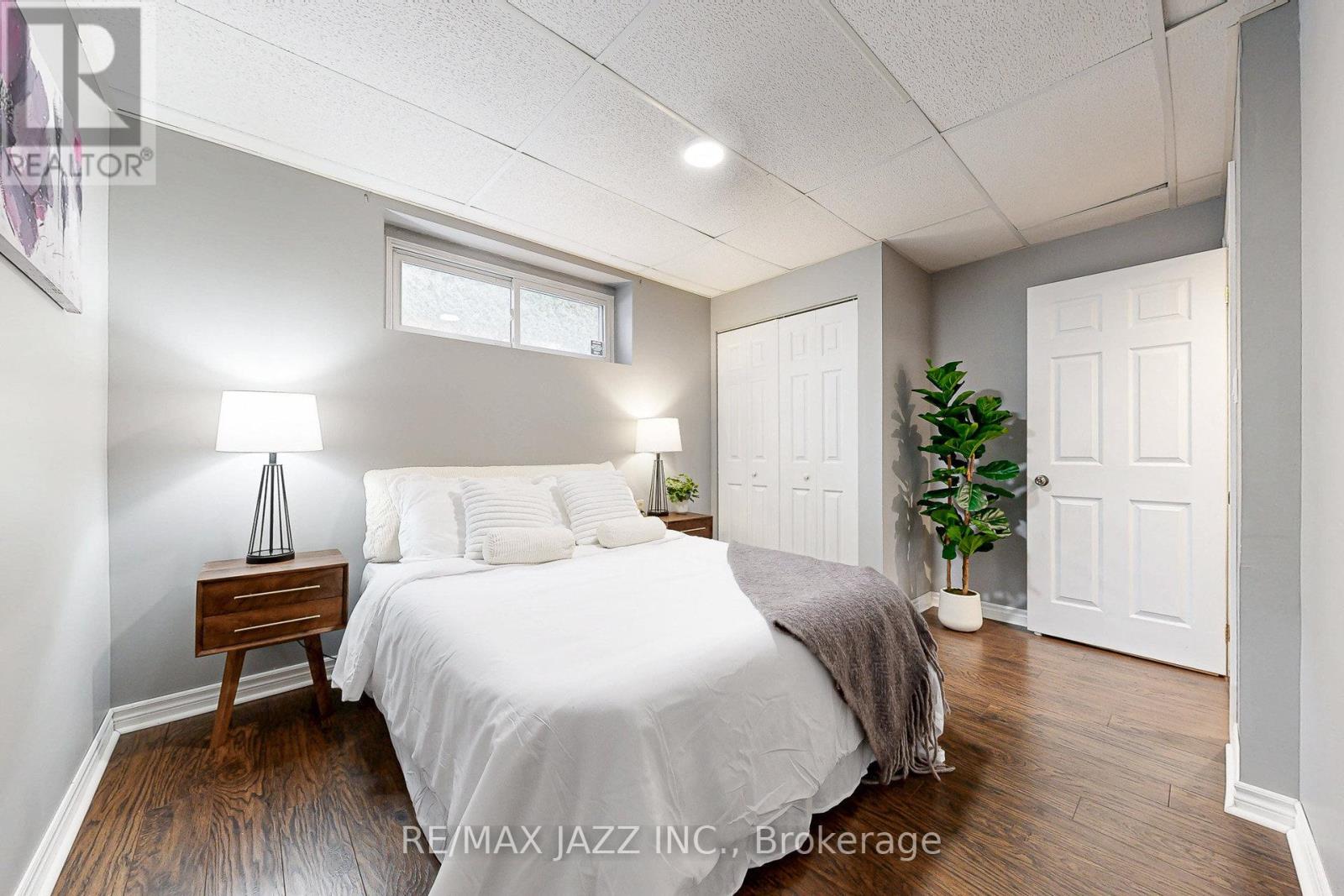 807 Annes Street, Whitby, Ontario  L1N 5K6 - Photo 37 - E12636588