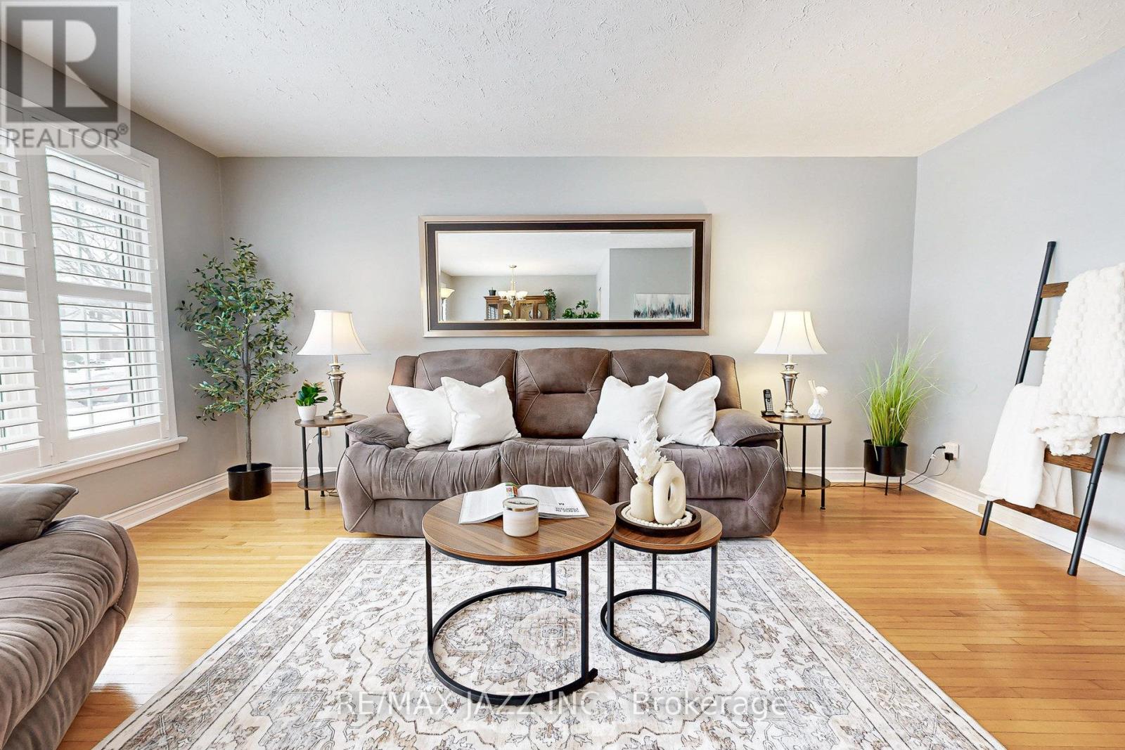 807 Annes Street, Whitby, Ontario  L1N 5K6 - Photo 9 - E12636588