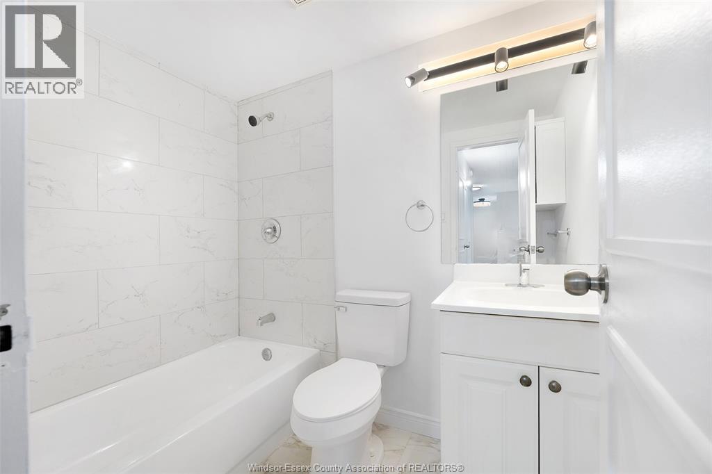 6255 Thornberry Crescent Unit# 272, Windsor, Ontario N8T 3A5 - Photo 16 - 25031752