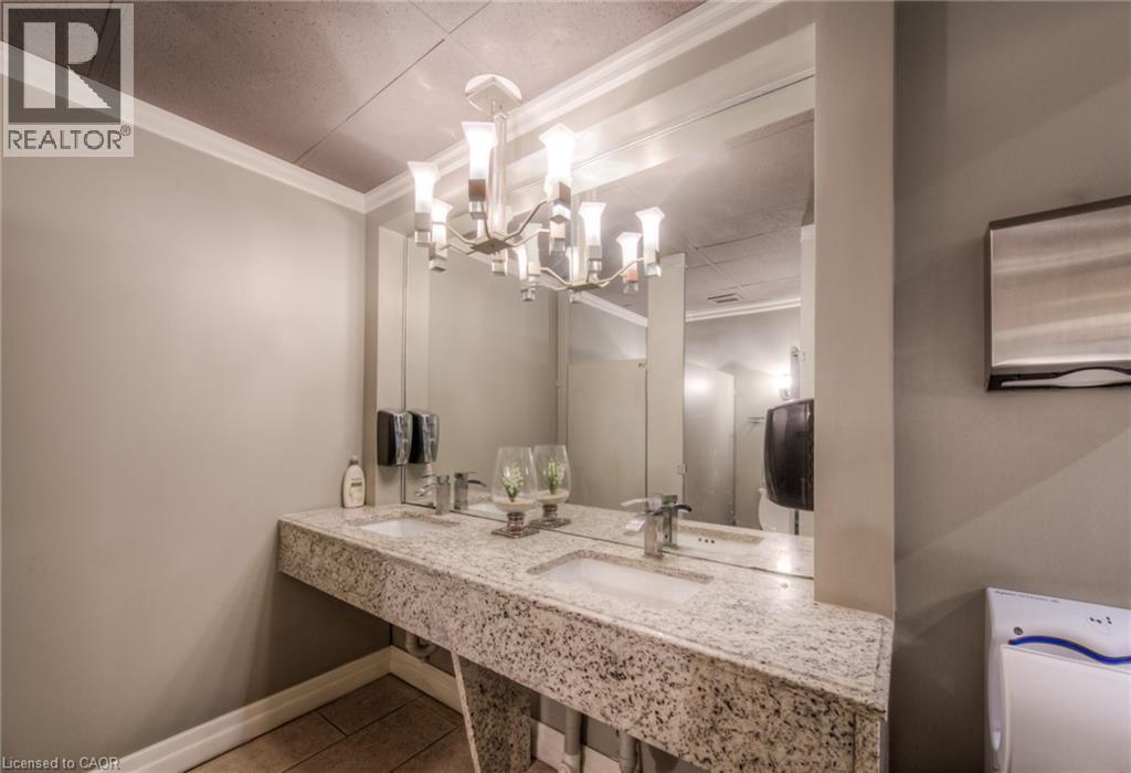 279 Weber Street N Unit# 108, Waterloo, Ontario N2J 3H8 - Photo 4 - 40792950