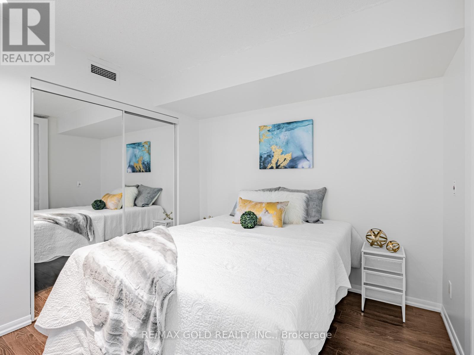 906 - 18 Yonge Street, Toronto, Ontario M5E 1R4 - Photo 13 - C12638222