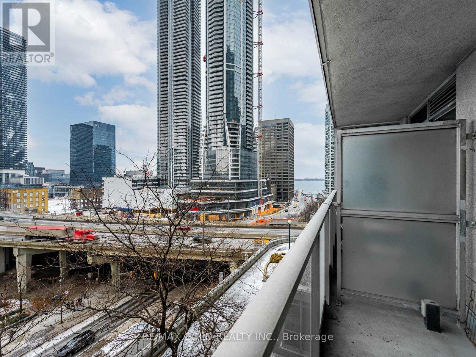 906 - 18 Yonge Street, Toronto, Ontario M5E 1R4 - Photo 21 - C12638222