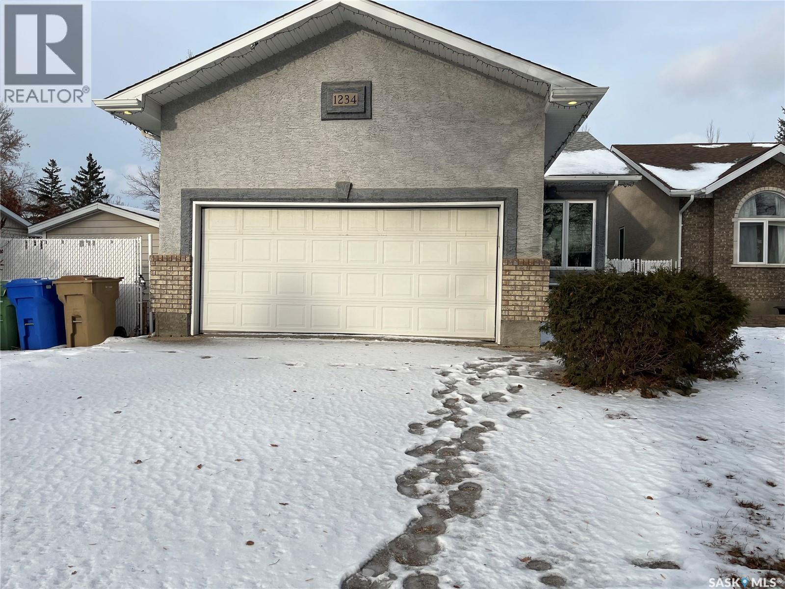 1234 Dover AVENUE, regina, Saskatchewan