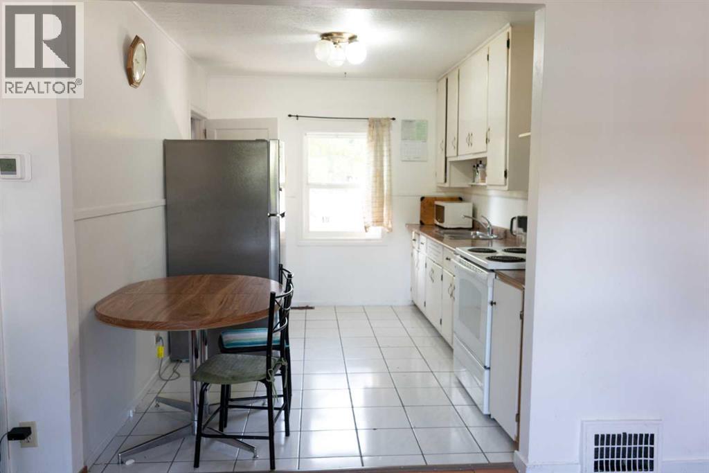 1614 5a Avenue N, Lethbridge, Alberta  T1H 0P4 - Photo 7 - A2256796