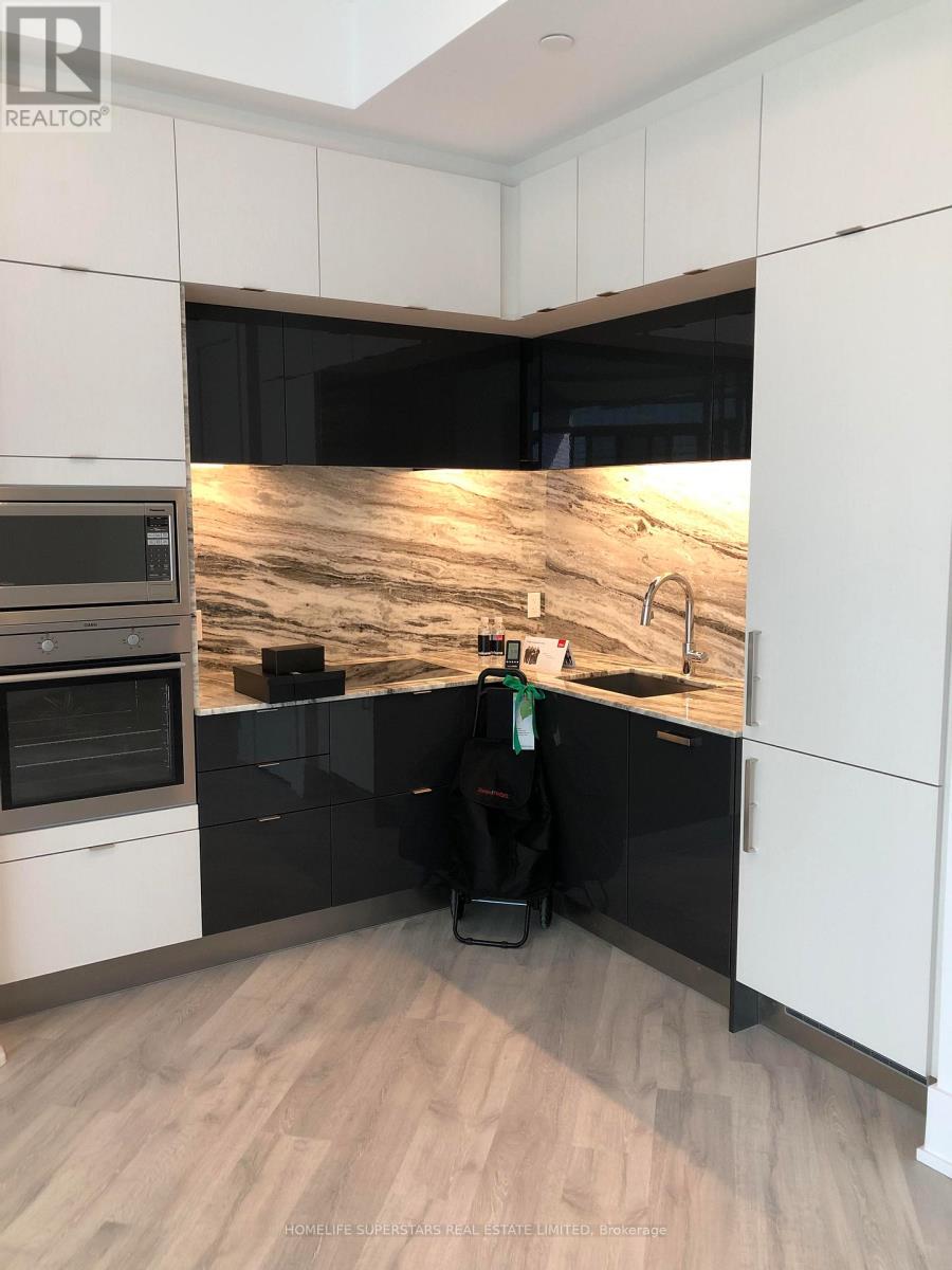 901 - 1 Edgewater Drive, Toronto, Ontario  M5A 0L1 - Photo 8 - C12638232