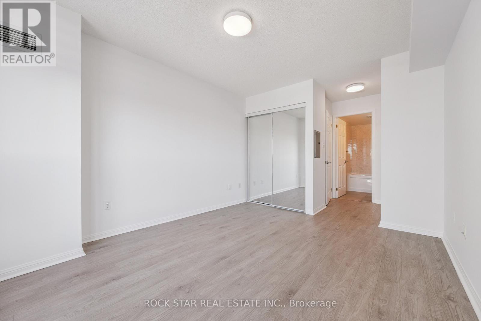 508 - 23 Lorraine Drive, Toronto, Ontario  M2N 6Z6 - Photo 19 - C12638324