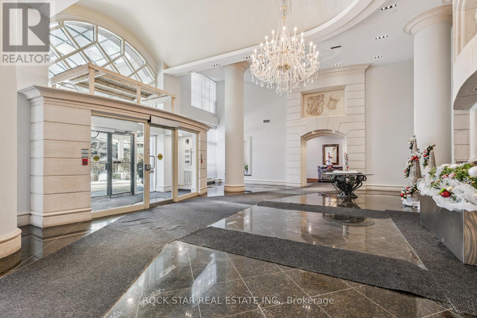 508 - 23 Lorraine Drive, Toronto, Ontario  M2N 6Z6 - Photo 3 - C12638324