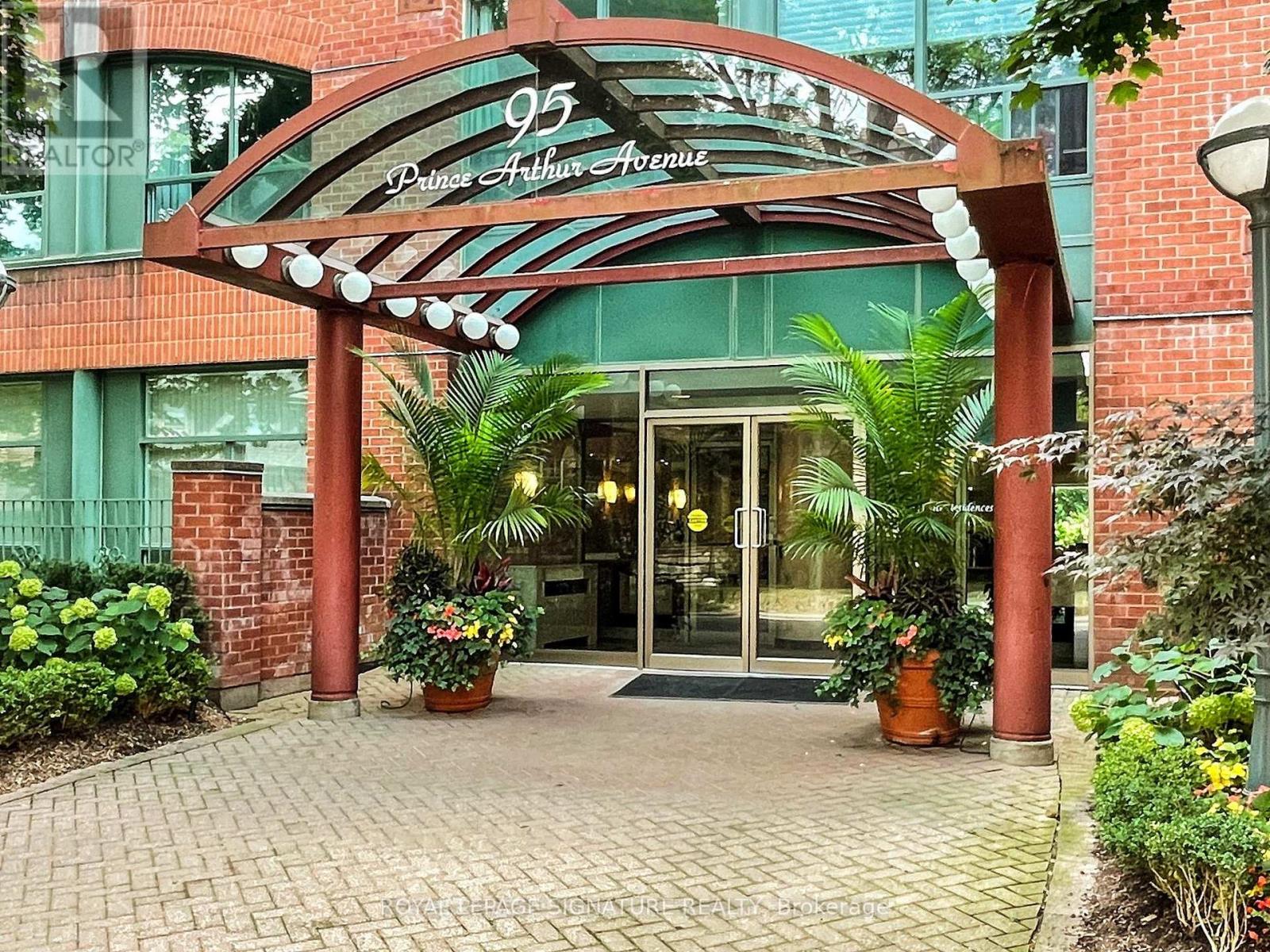 726 - 95 Prince Arthur Avenue, Toronto, Ontario  M5R 3P6 - Photo 5 - C12638366