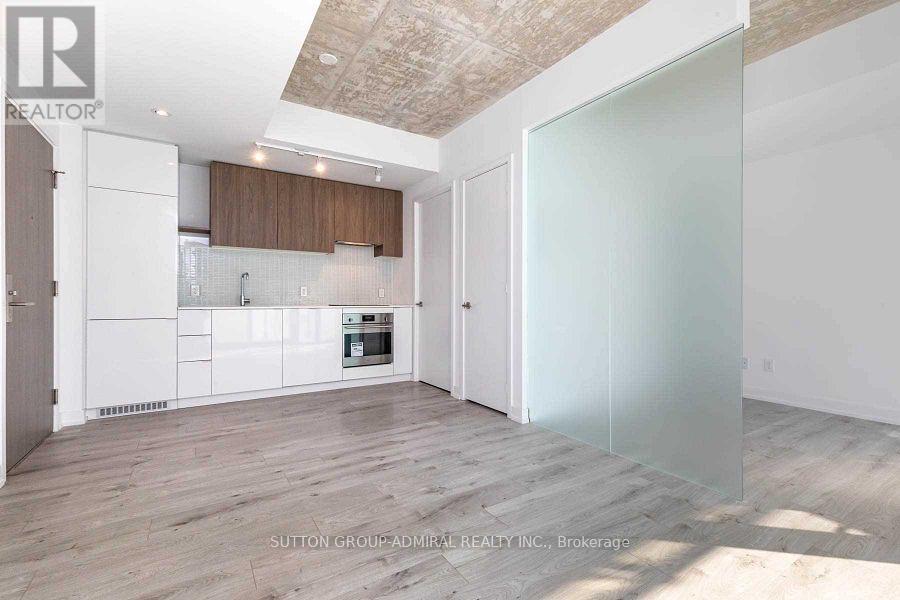 634 - 161 Roehampton Avenue, Toronto, Ontario  M4P 0C8 - Photo 3 - C12638384