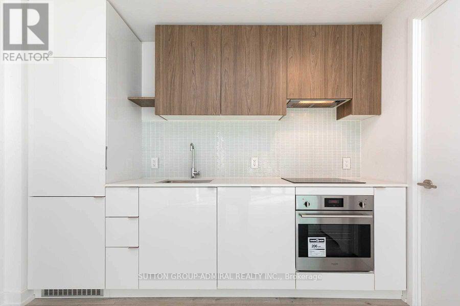 634 - 161 Roehampton Avenue, Toronto, Ontario  M4P 0C8 - Photo 5 - C12638384