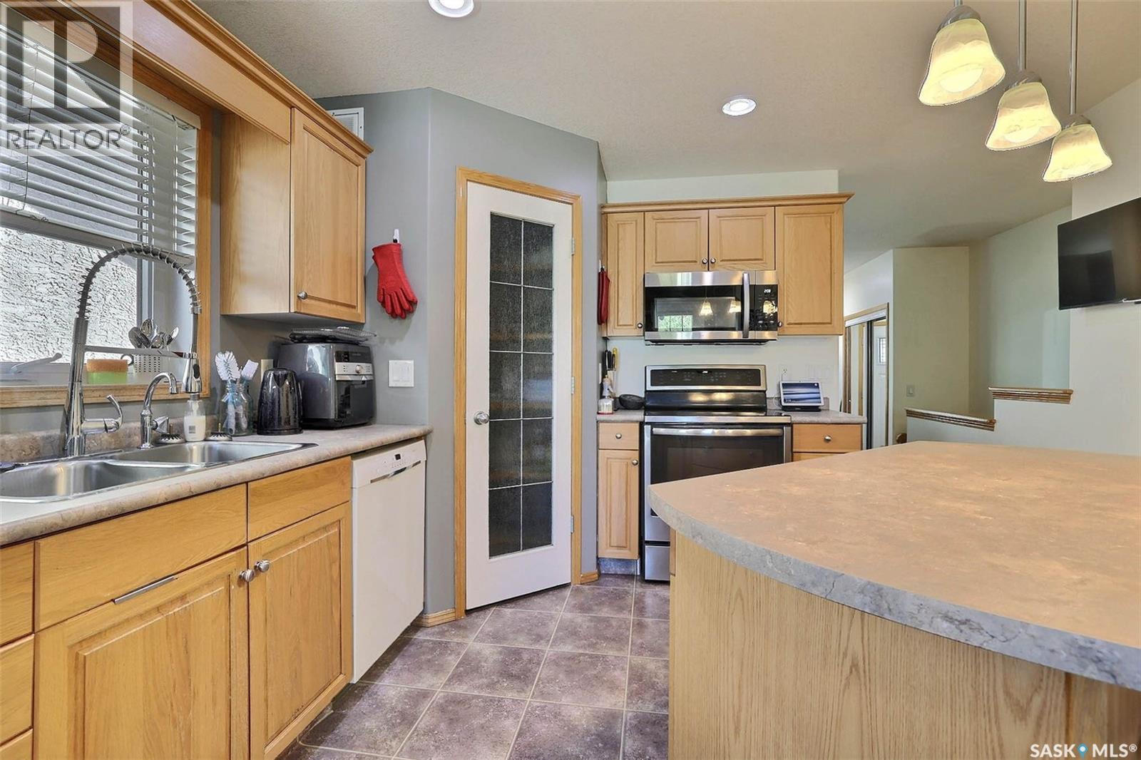 1234 Dover Avenue, Regina, Saskatchewan S4R 0L4 - Photo 9 - SK020434