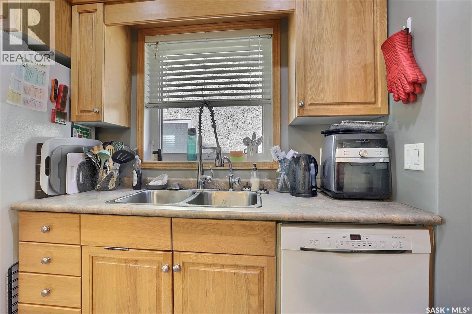 1234 Dover Avenue, Regina, Saskatchewan S4R 0L4 - Photo 10 - SK020434