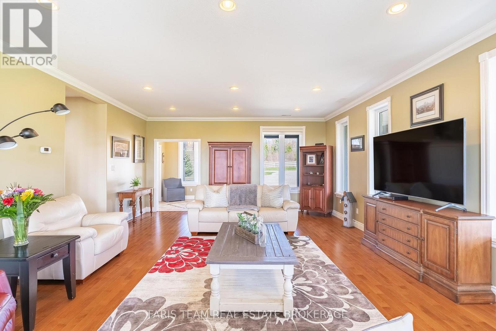 130 Concession 15 W, Tiny, Ontario  L9M 0N8 - Photo 10 - S12424833