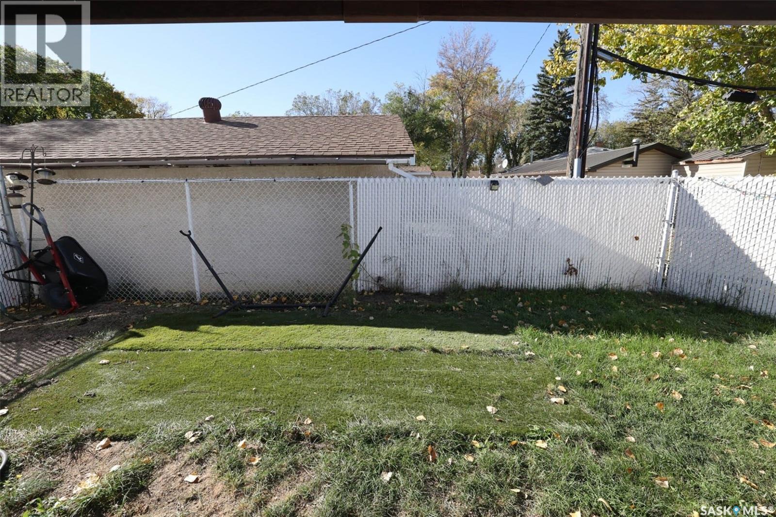 1234 Dover Avenue, Regina, Saskatchewan S4R 0L4 - Photo 39 - SK020434