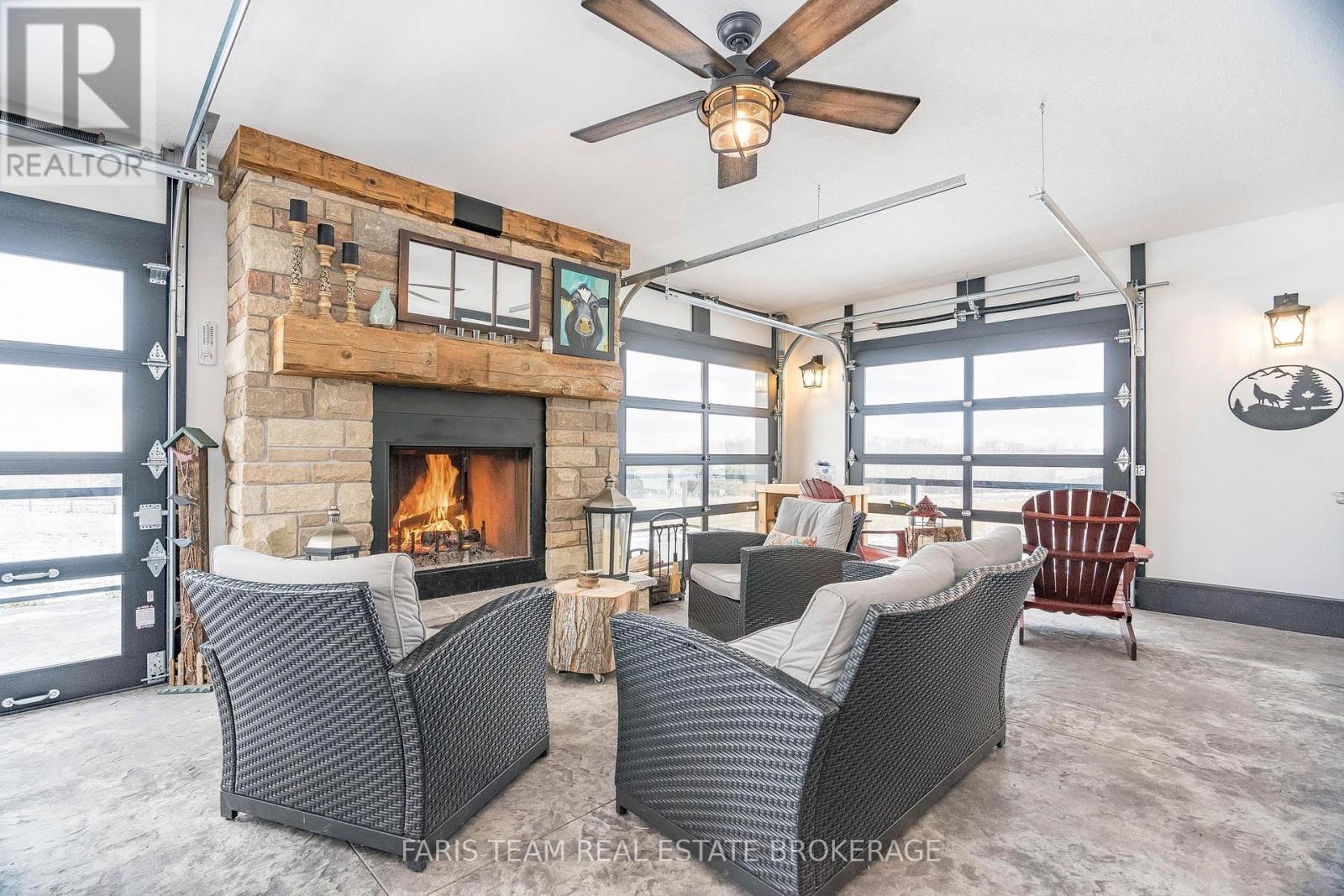 130 Concession 15 W, Tiny, Ontario  L9M 0N8 - Photo 14 - S12424833