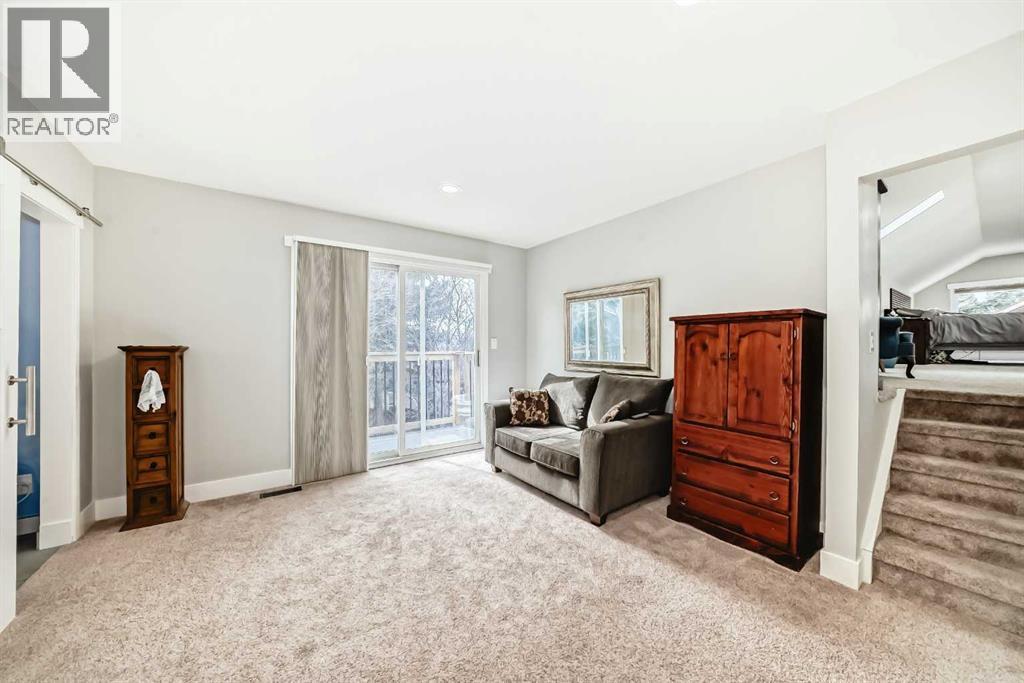 119 Pump Hill Bay Sw, Calgary, Alberta  T2V 4L6 - Photo 16 - A2253037