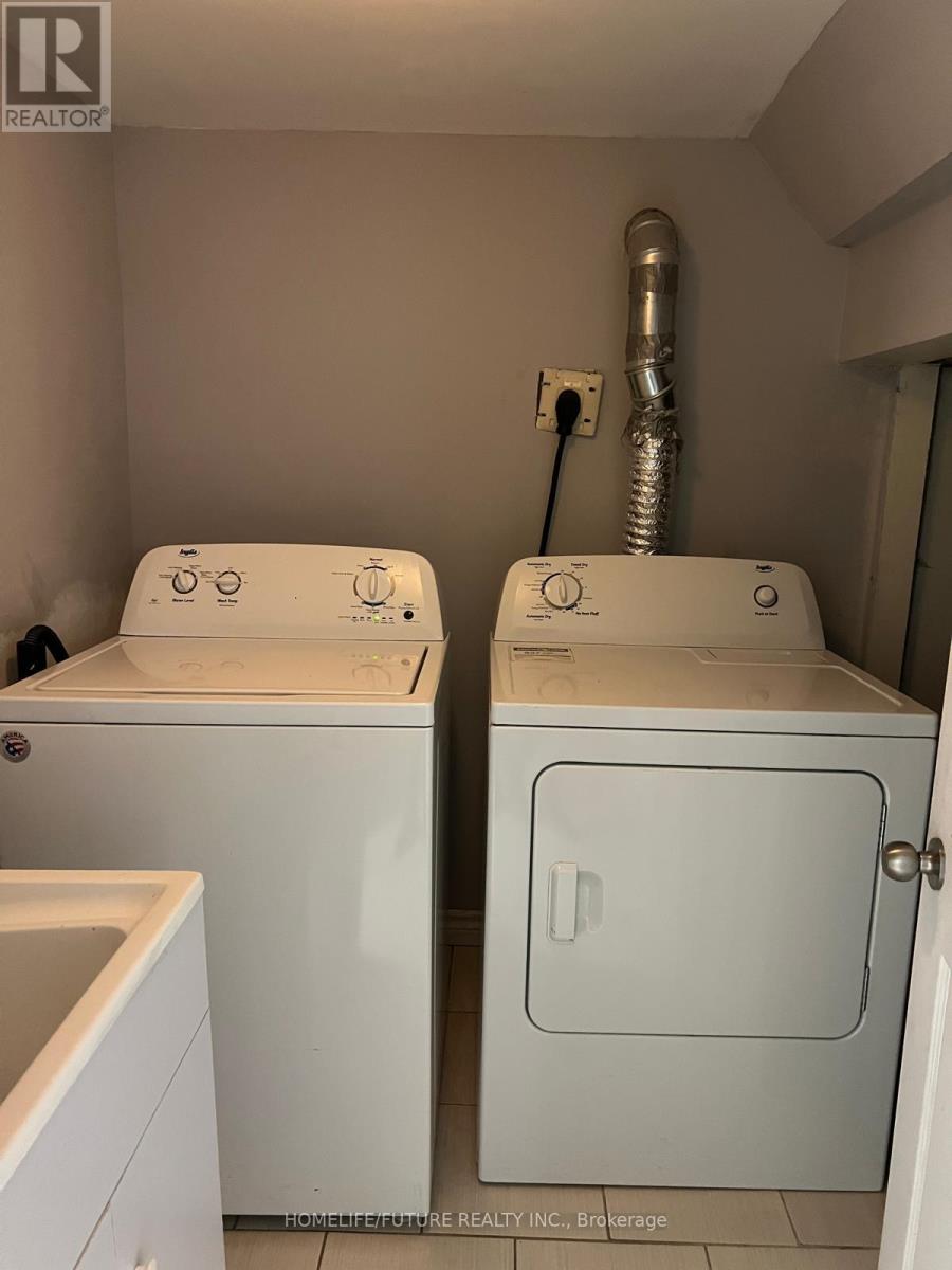 3986 Ellesmere Road, Toronto (Highland Creek), Ontario  M1C 1J2 - Photo 15 - E12638302