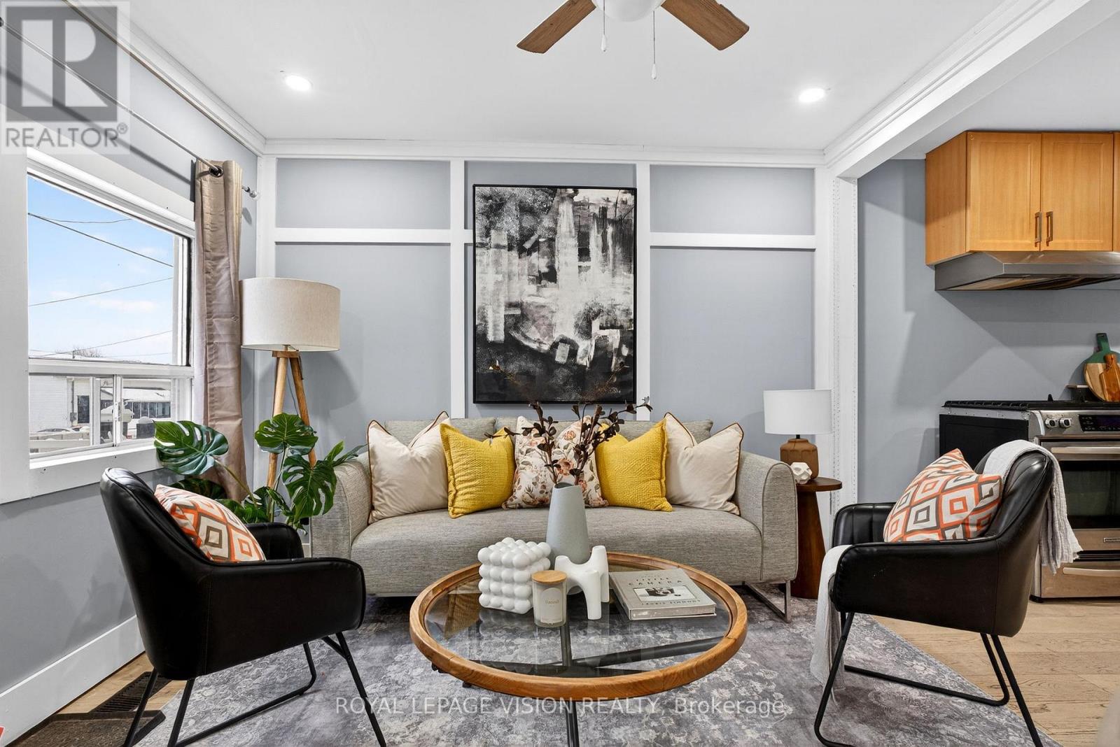 290 NASSAU STREET, Oshawa, Ontario