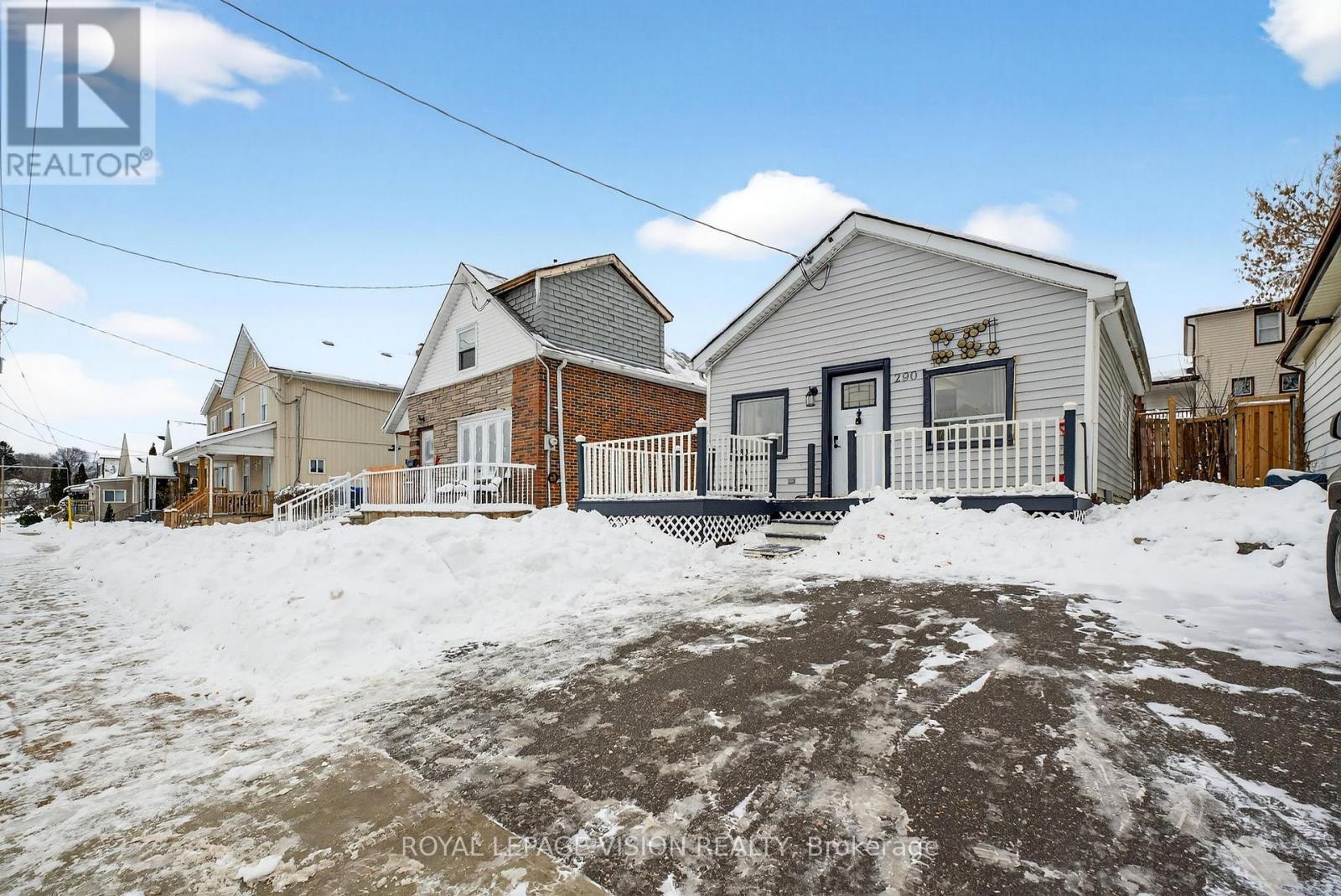 290 Nassau Street, Oshawa, Ontario  L1J 4A8 - Photo 3 - E12638388