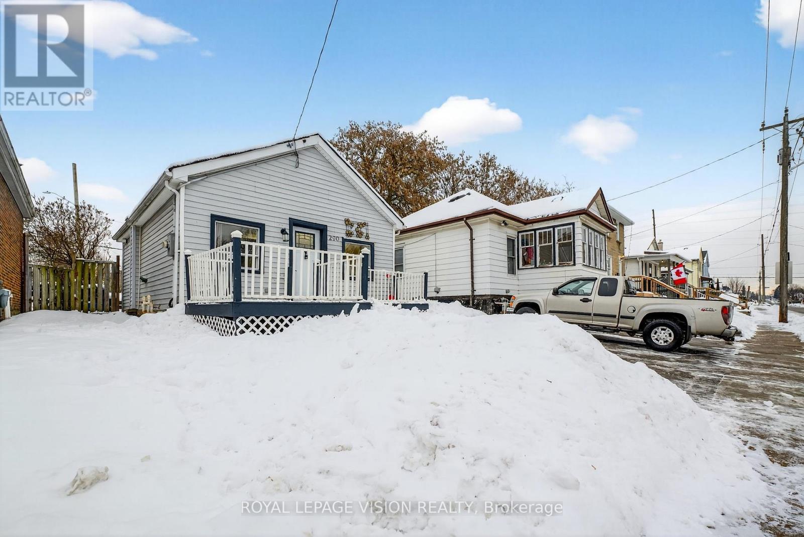 290 Nassau Street, Oshawa, Ontario  L1J 4A8 - Photo 4 - E12638388