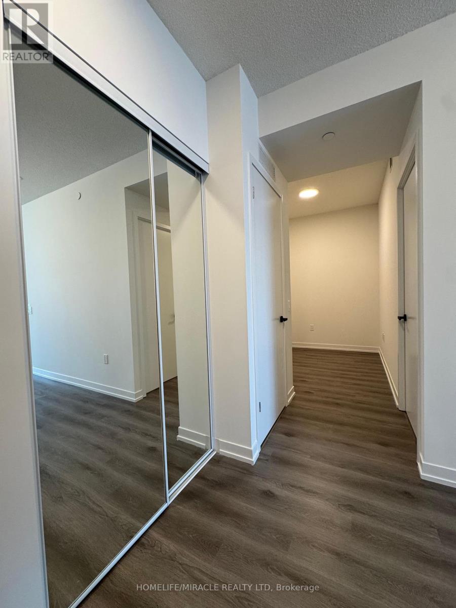 808 - 225 Commerce Street, Vaughan, Ontario  L4K 0P9 - Photo 3 - N12638260