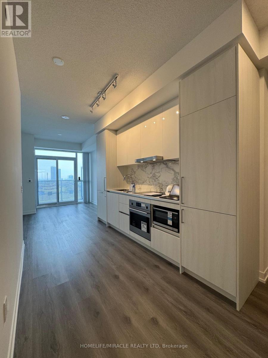 808 - 225 Commerce Street, Vaughan, Ontario  L4K 0P9 - Photo 5 - N12638260